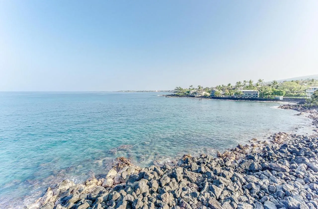 Oceanfront Paradise With Private Lanai Overlooking Kailua Bay 0*, Kailua-Kona